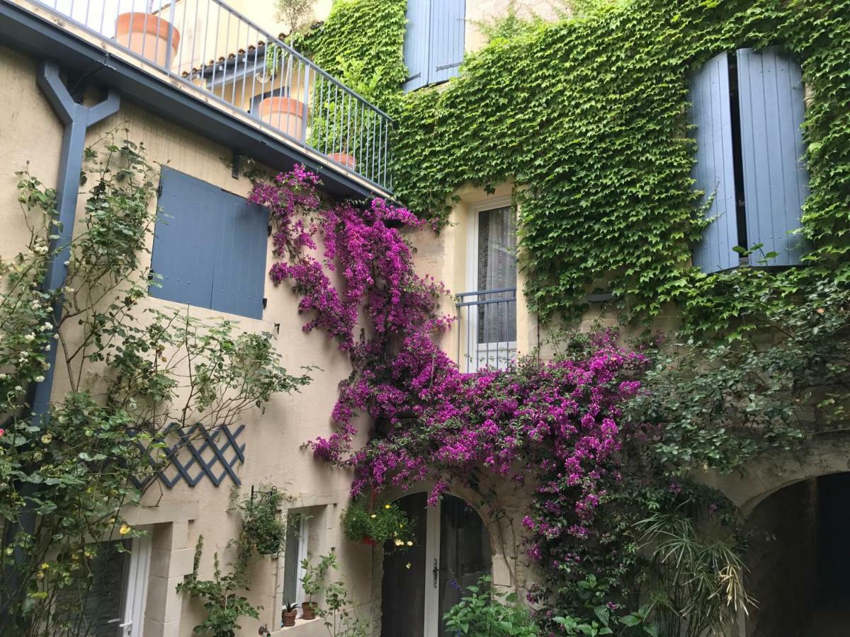 L'Isle Leilighet Beaucaire  Eksteriør bilde